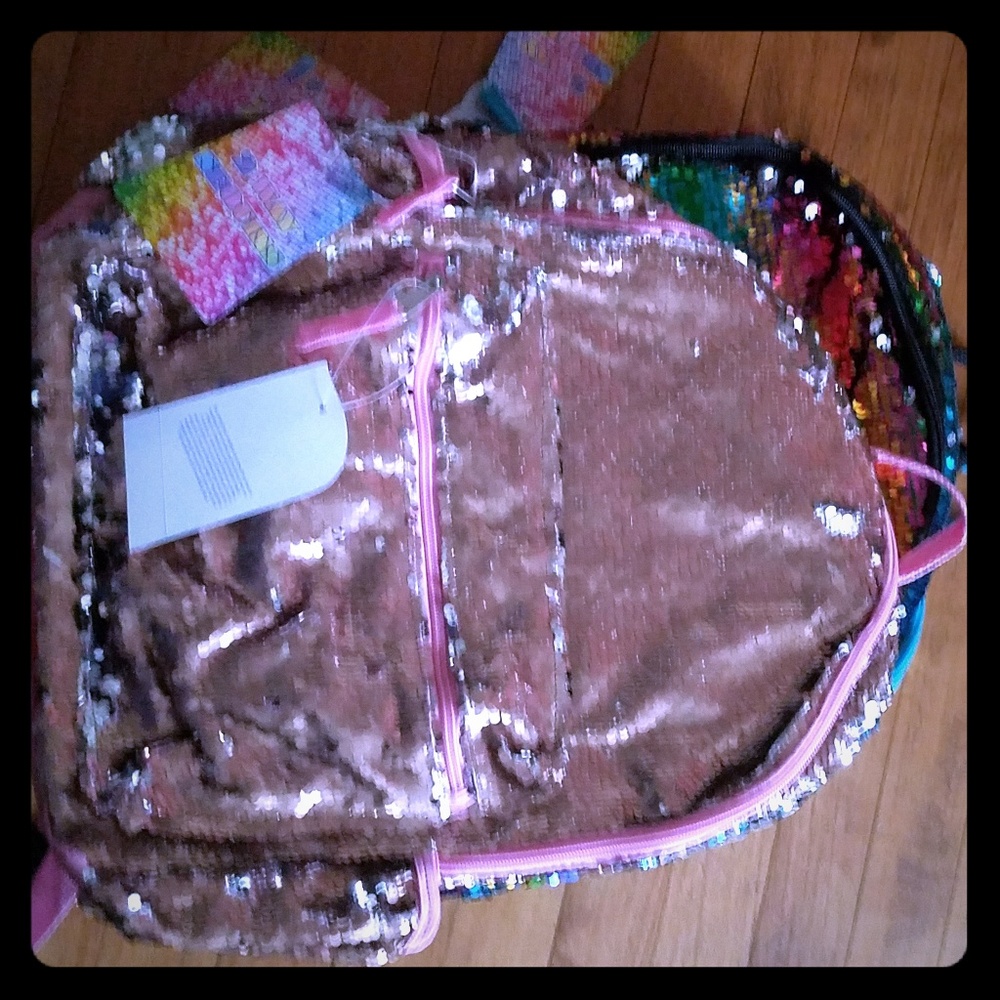 Flip pink new sequined backpack